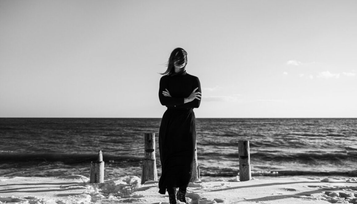 woman-7163866_1280